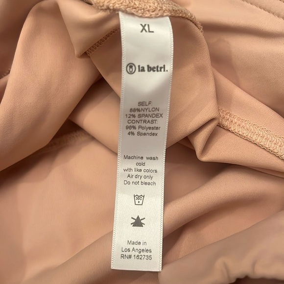 La Betri Joey Pouch Pink Leggings with Tuck In Zipper Pouch Size XL Yoga Running - Picture 3 of 11